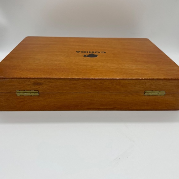 Vintage wooden empty cigar box: Cohiba brand - Picture 3 of 7
